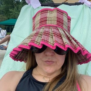 Meet your Posher, Mary-lee